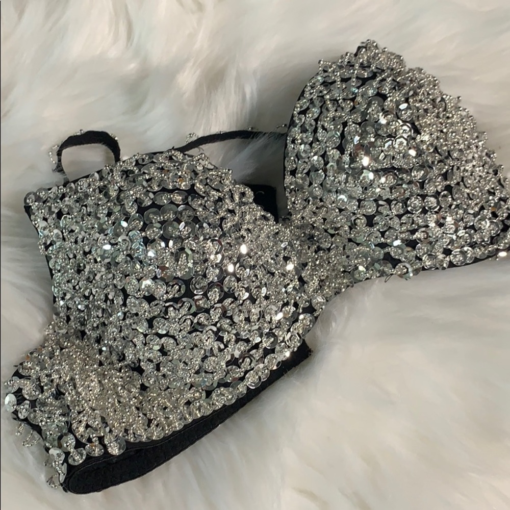 Gorgeous sequence bustier! - Picture 10 of 14